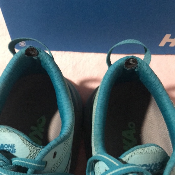 Women’s Hoka W Arahi 4 Sz. 7.5 - Picture 5 of 11